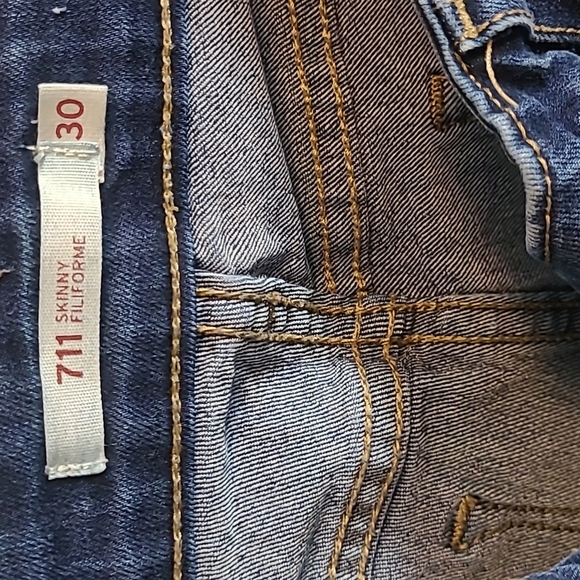 Jeans - Picture 2 of 2